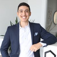 photo of Alex Chreidah